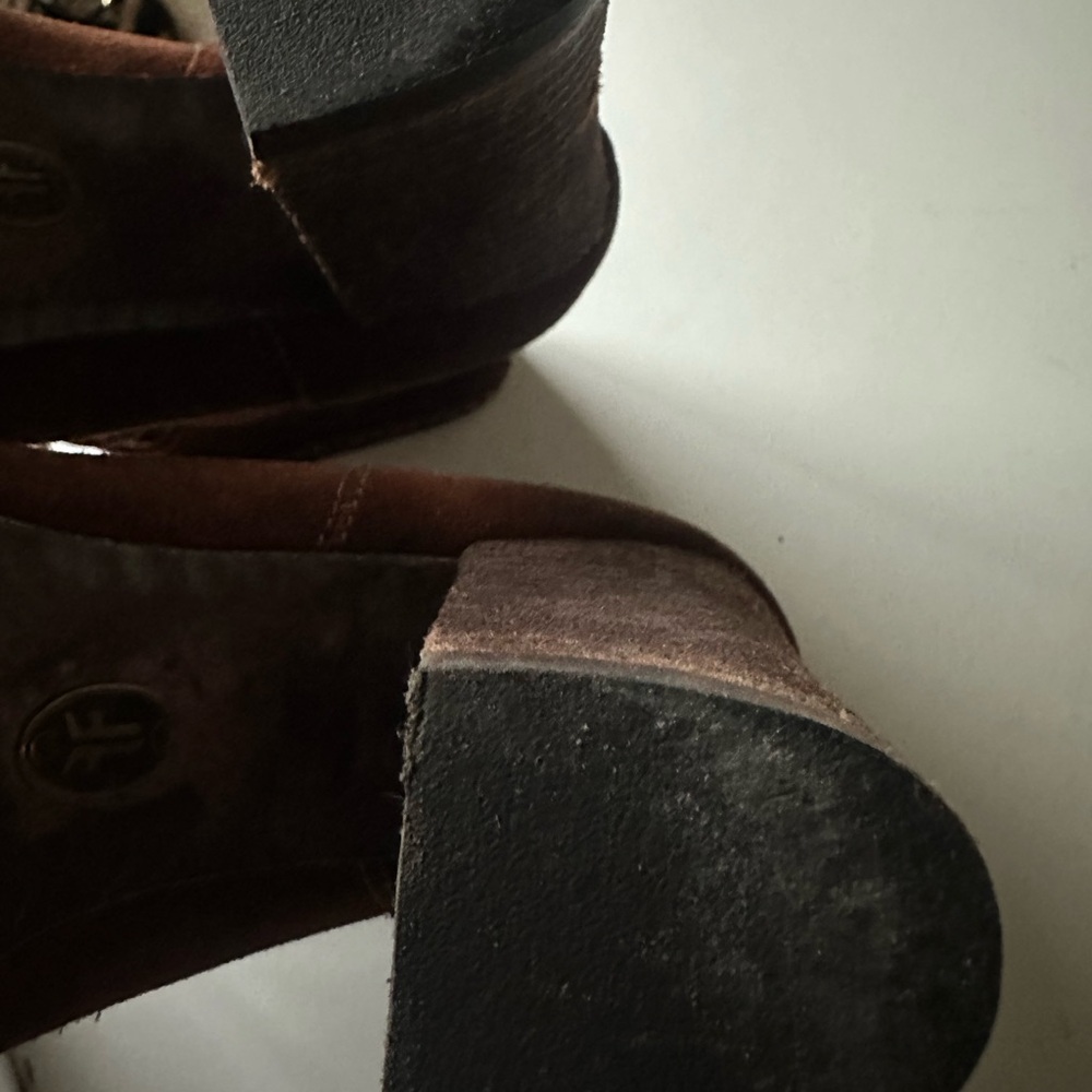 Frye Parker Moc Brown Suede Leather Bootie Rawhide Laces High Heel 8 - Picture 6 of 7